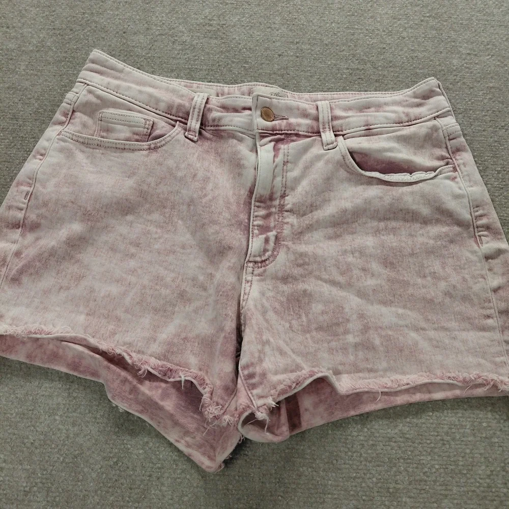 Universal Thread Sz 10/30 High Rise Mom Shorts Pink Acid Wash Grunge Punk Beach
